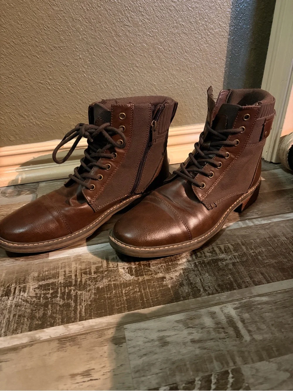 Sonoma Men's Dark Brown Lace-Up Leather Combat Boots